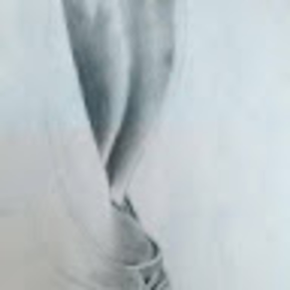 Meet your Posher, Mia - Picture 1 of 1